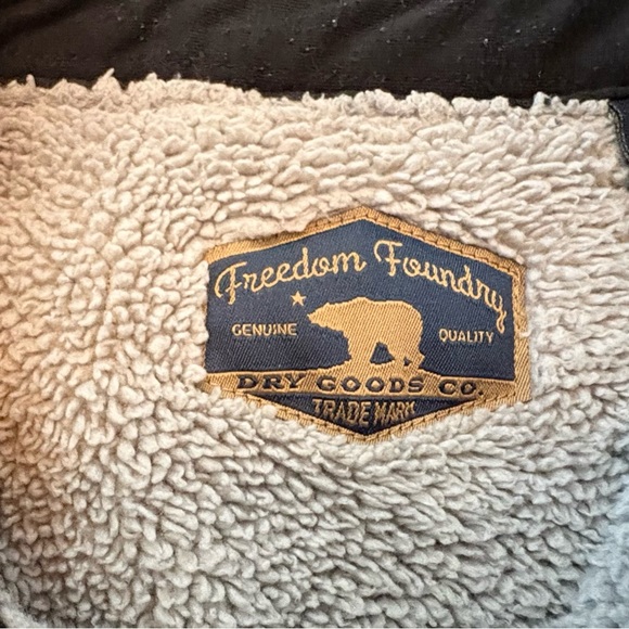 Freedom Foundry Men's Plaid Flannel cozy fur lined Shirt Jacket - Picture 2 of 7